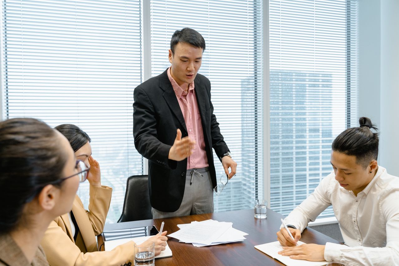 AI SEO strategy session with a Singapore client - Upscaled