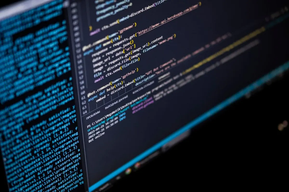 WordPress source code shown on a developer screen during a Singapore build